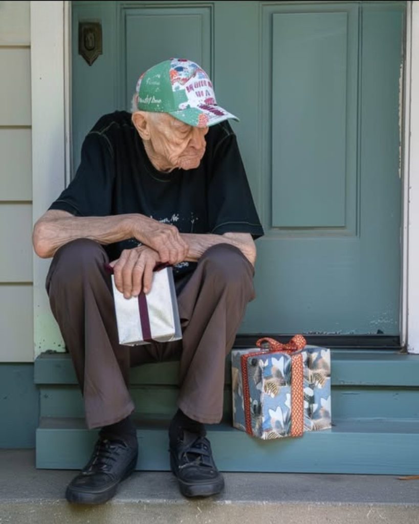 Lonely Old Man Invites Family to Celebrate His 93rd Birthday, but Only a Stranger Shows Up