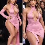 Jennifer Lopez shows off her figure in stunning leather dress in latest night out…