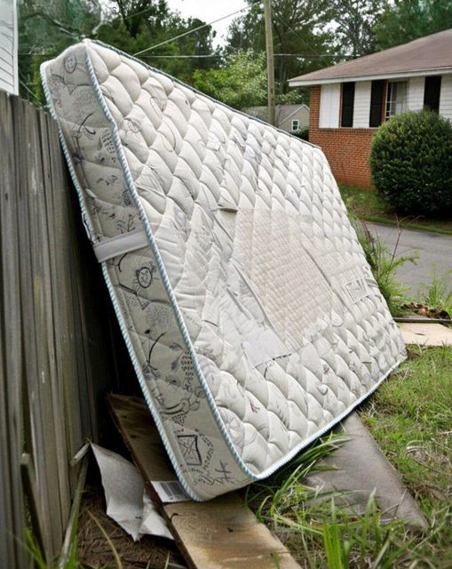 Grandfather Prohibits Touching His Aged Mattress, Girl Discovers Hidden Cache Following His Passing