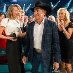 Taylor Swift’s Tribute to George Strait Is a Must-See Moment! She’s Never Forgotten Her Country Roots,