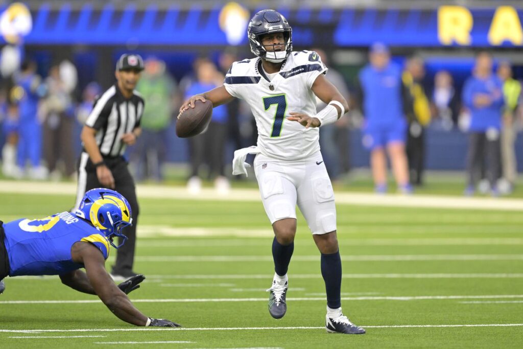 BREAKING: Seahawks Are Trading Geno Smith To Las Vegas Raiders